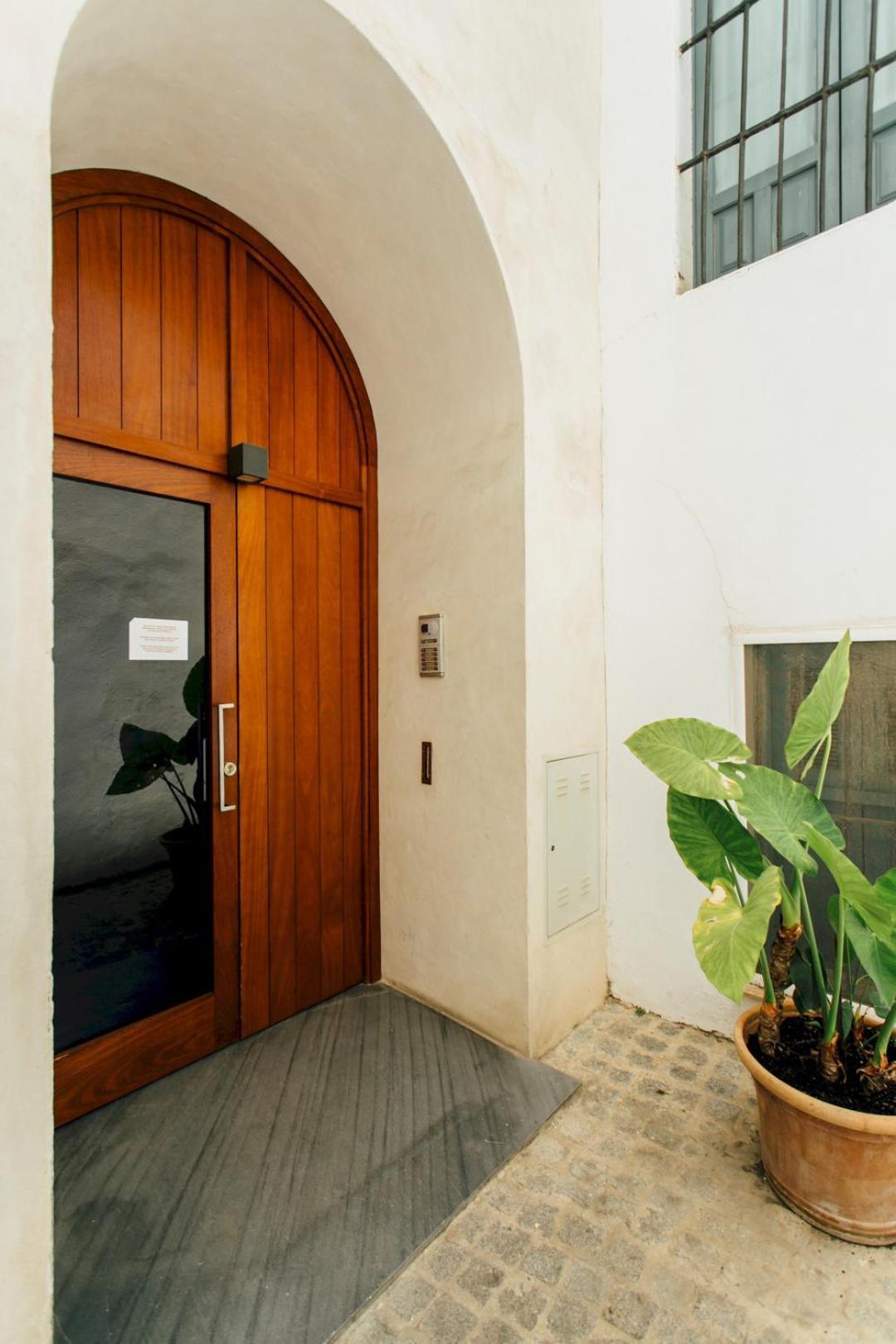 Attic With Terrace- 1Bd 1Bth- Corral Del Rey Lägenhet Sevilla Exteriör bild
