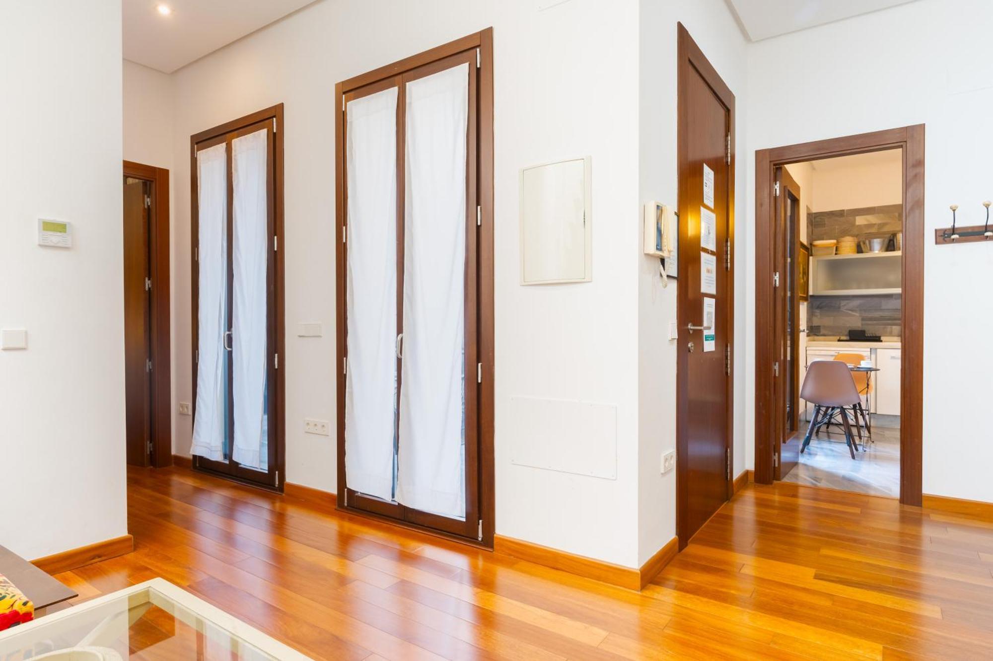 Attic With Terrace- 1Bd 1Bth- Corral Del Rey Lägenhet Sevilla Exteriör bild